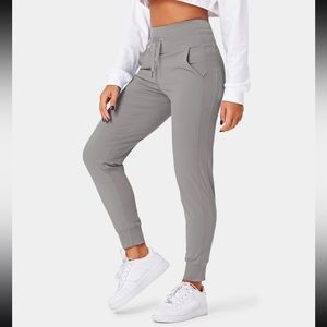 Halara Cloudful Jogger